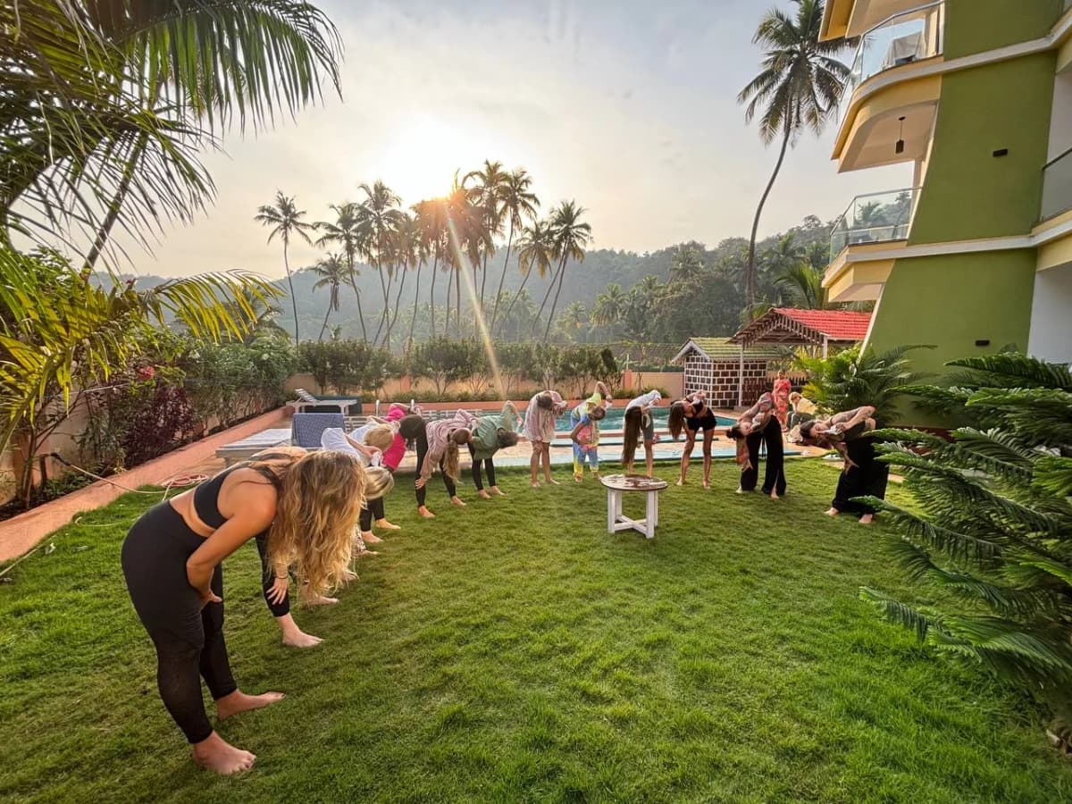300 hour yoga teacher training in Goa