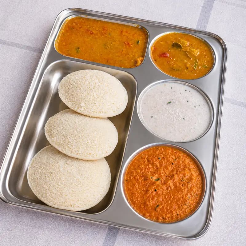 Vegetarian meal served at Pure Soul Yoga School