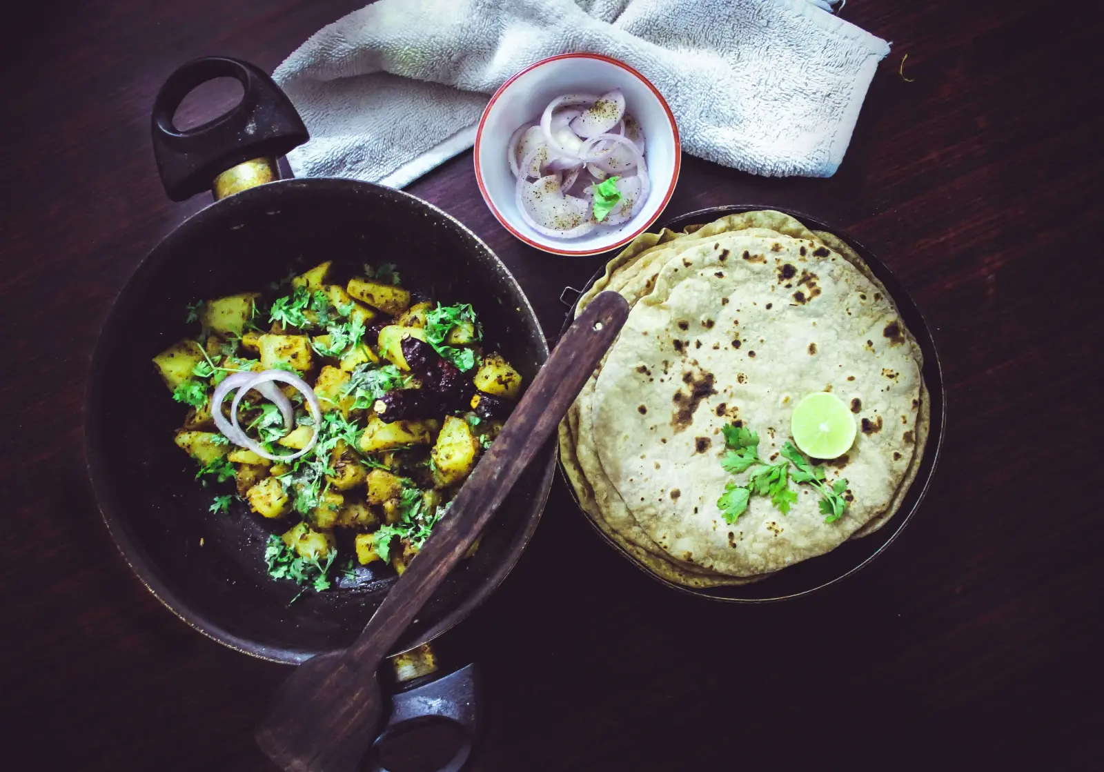 Sattvic Diet: What Yogis Eat and Why — a Practical Guide